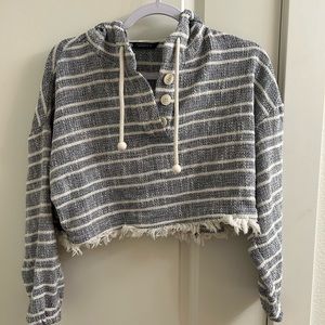 Beautiful lightweight stitched hoodie!